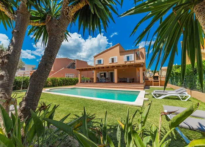 Villa Joana Barcares For 10 With Swimming Pool